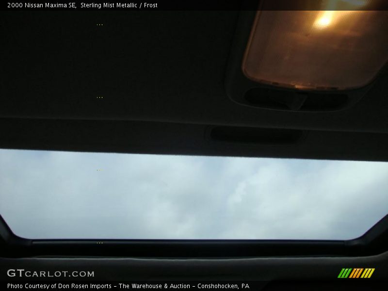Sterling Mist Metallic / Frost 2000 Nissan Maxima SE