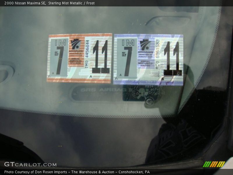 Sterling Mist Metallic / Frost 2000 Nissan Maxima SE