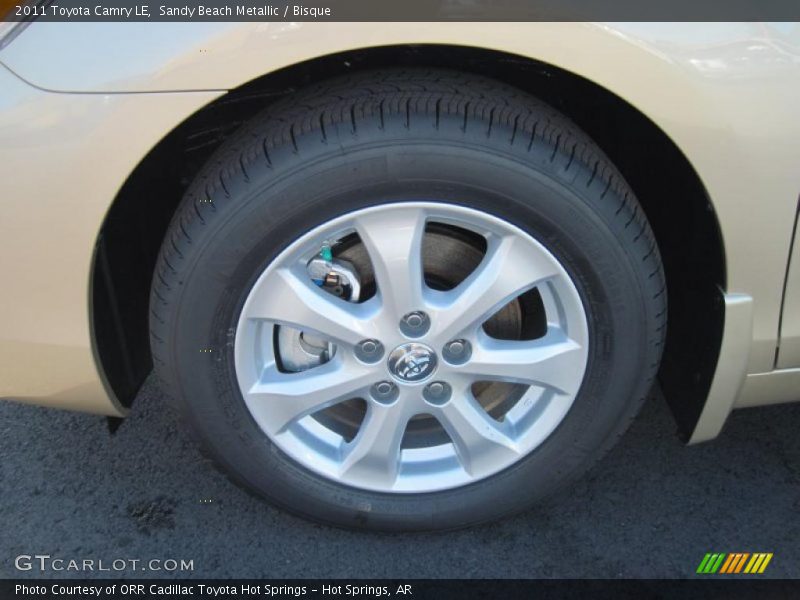 Sandy Beach Metallic / Bisque 2011 Toyota Camry LE