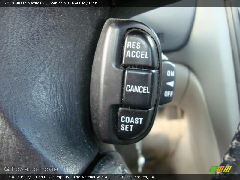 Sterling Mist Metallic / Frost 2000 Nissan Maxima SE