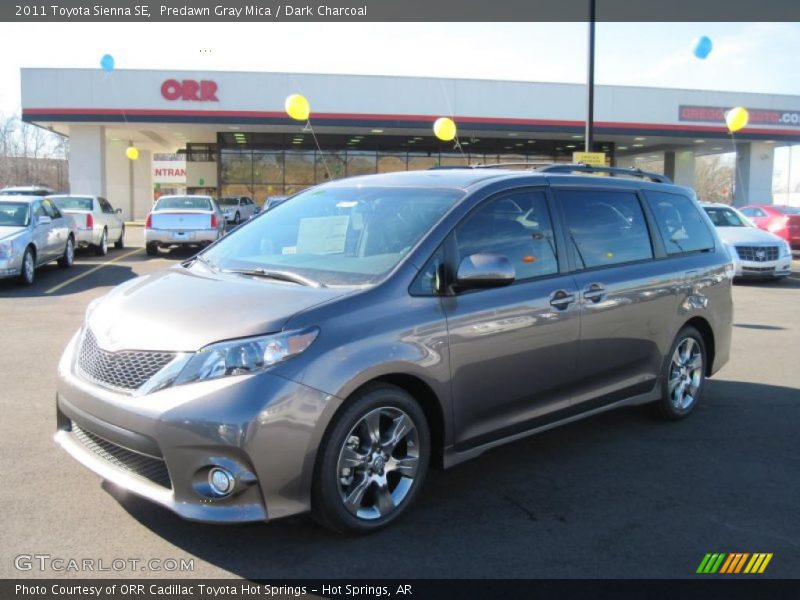 Predawn Gray Mica / Dark Charcoal 2011 Toyota Sienna SE