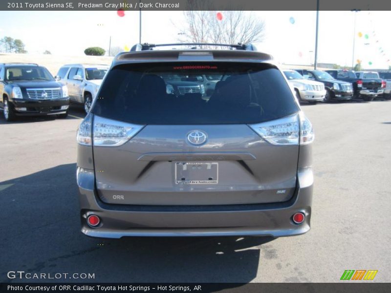 Predawn Gray Mica / Dark Charcoal 2011 Toyota Sienna SE