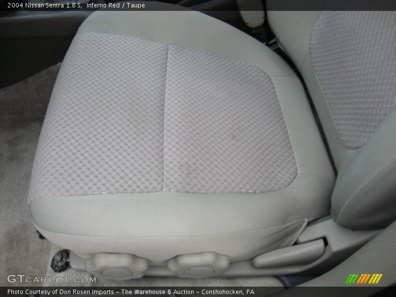 Inferno Red / Taupe 2004 Nissan Sentra 1.8 S