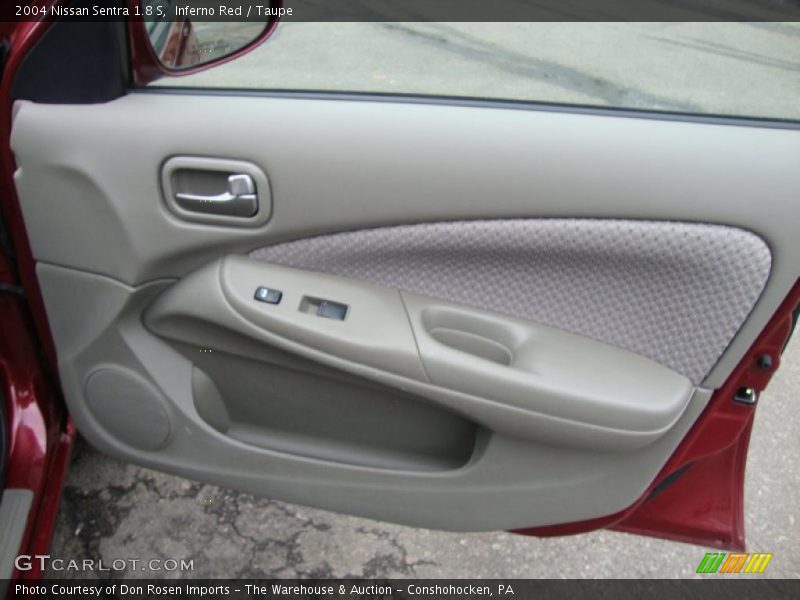 Inferno Red / Taupe 2004 Nissan Sentra 1.8 S