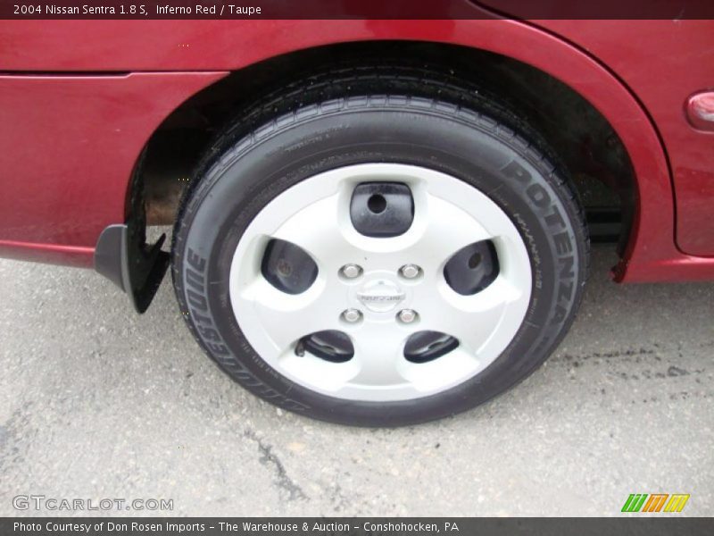 Inferno Red / Taupe 2004 Nissan Sentra 1.8 S