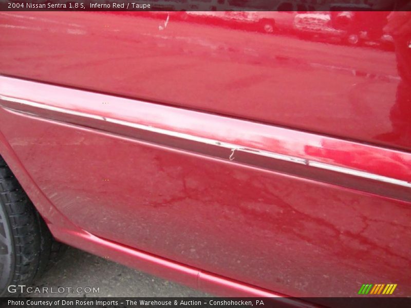 Inferno Red / Taupe 2004 Nissan Sentra 1.8 S