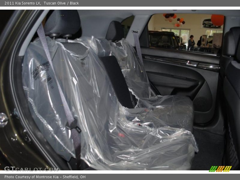 Tuscan Olive / Black 2011 Kia Sorento LX