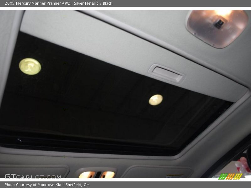 Silver Metallic / Black 2005 Mercury Mariner Premier 4WD