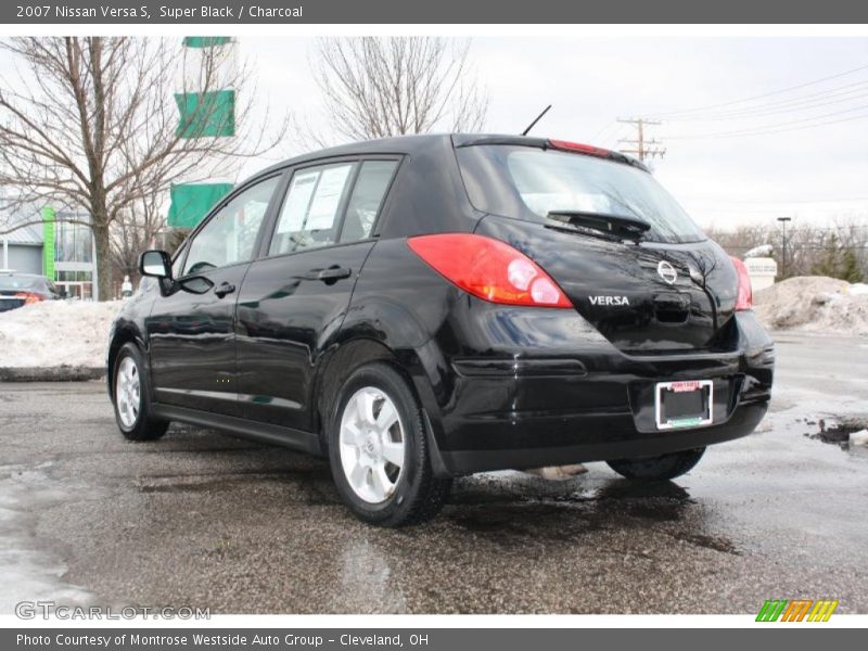 Super Black / Charcoal 2007 Nissan Versa S
