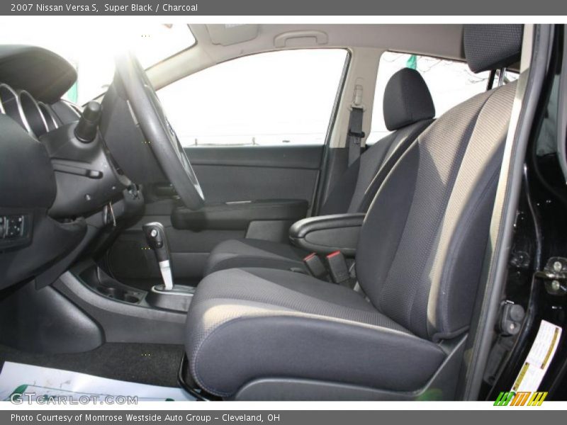 Super Black / Charcoal 2007 Nissan Versa S