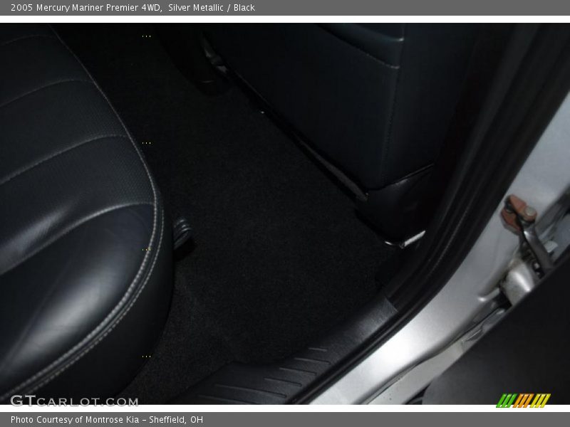 Silver Metallic / Black 2005 Mercury Mariner Premier 4WD
