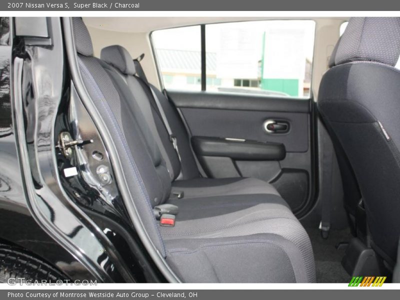 Super Black / Charcoal 2007 Nissan Versa S