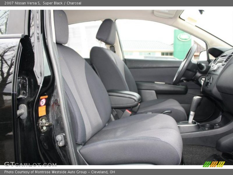 Super Black / Charcoal 2007 Nissan Versa S