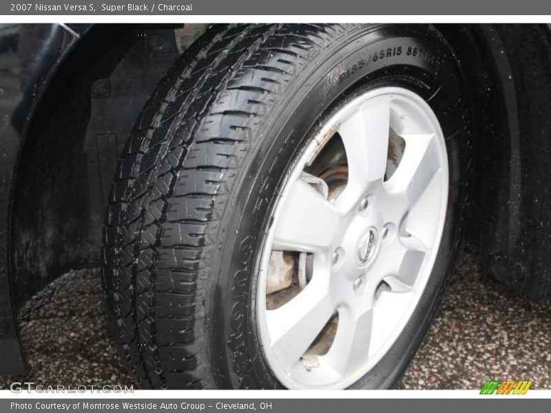 Super Black / Charcoal 2007 Nissan Versa S