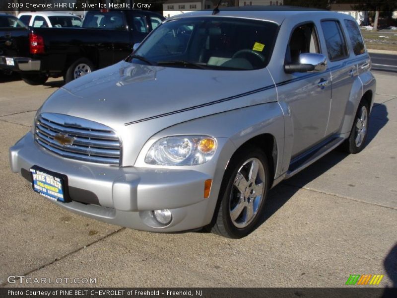 Silver Ice Metallic / Gray 2009 Chevrolet HHR LT
