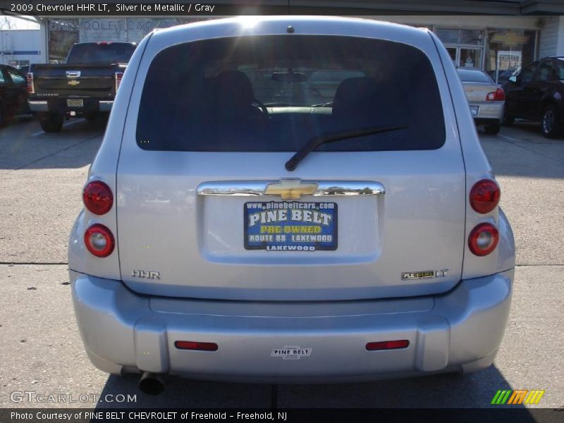 Silver Ice Metallic / Gray 2009 Chevrolet HHR LT