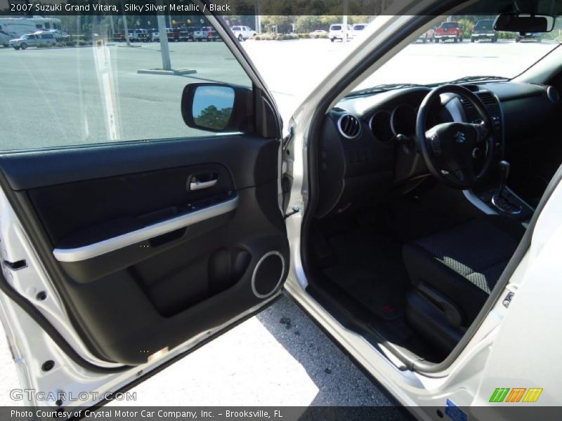 Silky Silver Metallic / Black 2007 Suzuki Grand Vitara
