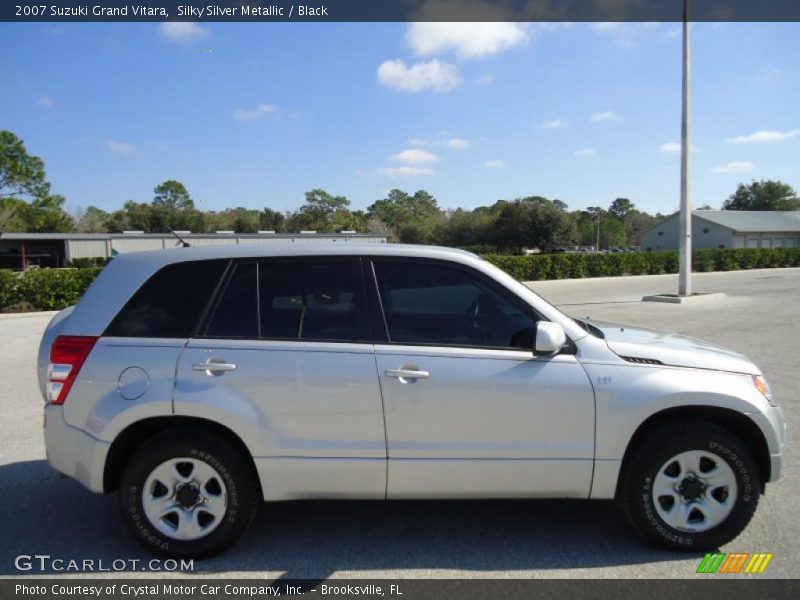 Silky Silver Metallic / Black 2007 Suzuki Grand Vitara