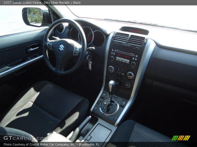 Silky Silver Metallic / Black 2007 Suzuki Grand Vitara