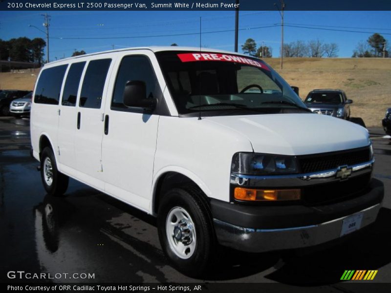 Front 3/4 View of 2010 Express LT 2500 Passenger Van