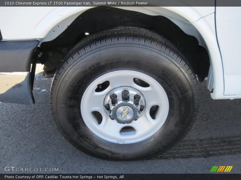 Summit White / Medium Pewter 2010 Chevrolet Express LT 2500 Passenger Van