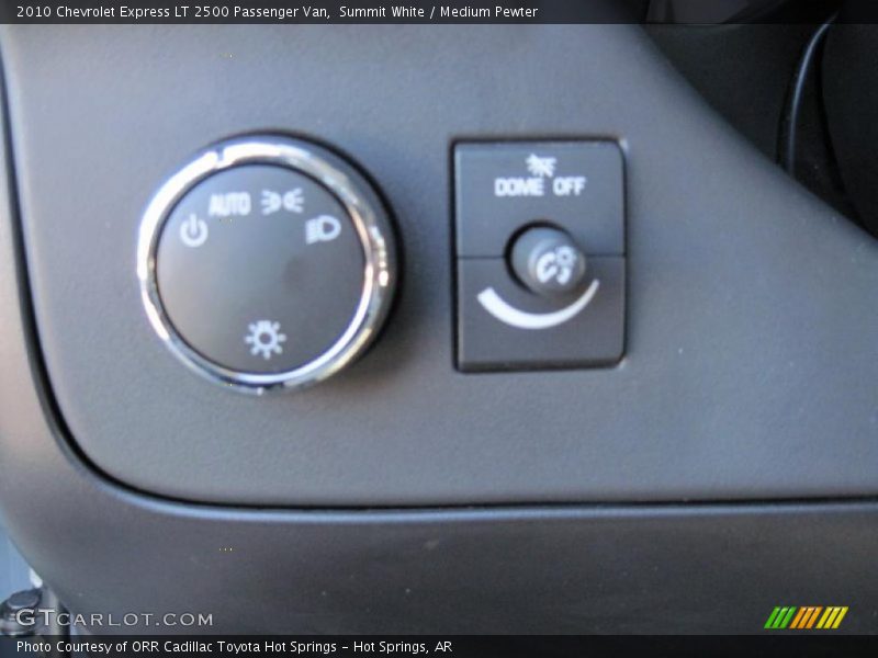Summit White / Medium Pewter 2010 Chevrolet Express LT 2500 Passenger Van
