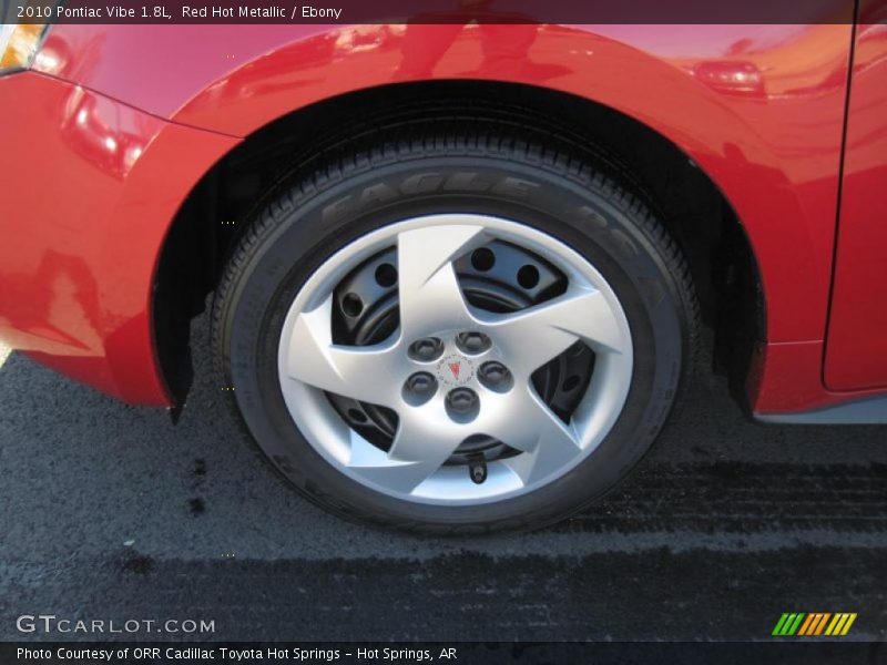 Red Hot Metallic / Ebony 2010 Pontiac Vibe 1.8L