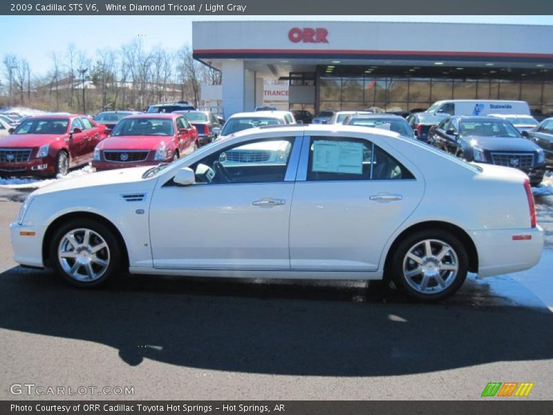 White Diamond Tricoat / Light Gray 2009 Cadillac STS V6