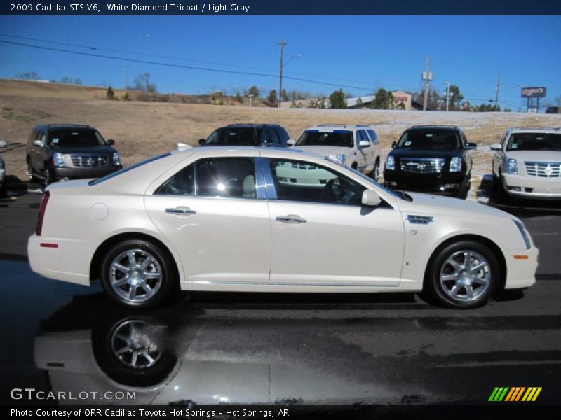 White Diamond Tricoat / Light Gray 2009 Cadillac STS V6