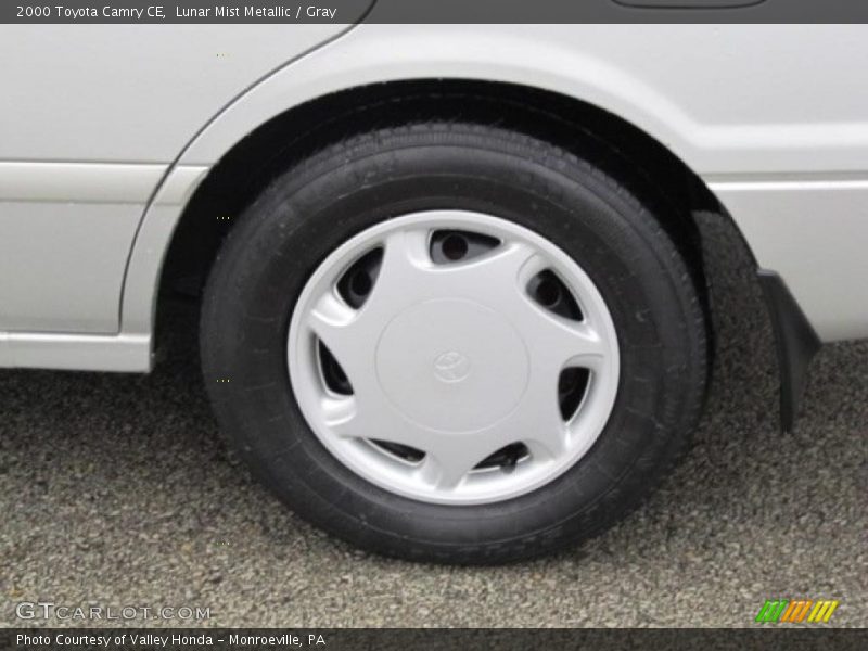 Lunar Mist Metallic / Gray 2000 Toyota Camry CE
