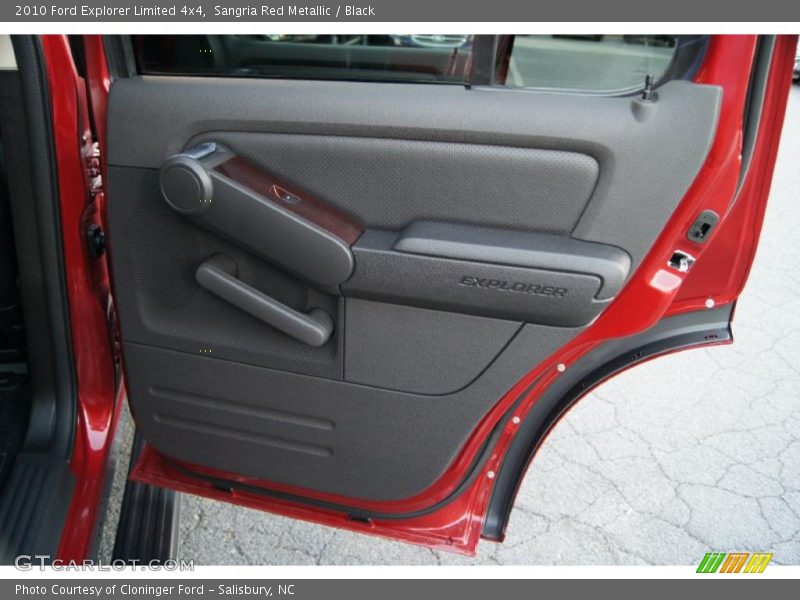 Door Panel of 2010 Explorer Limited 4x4