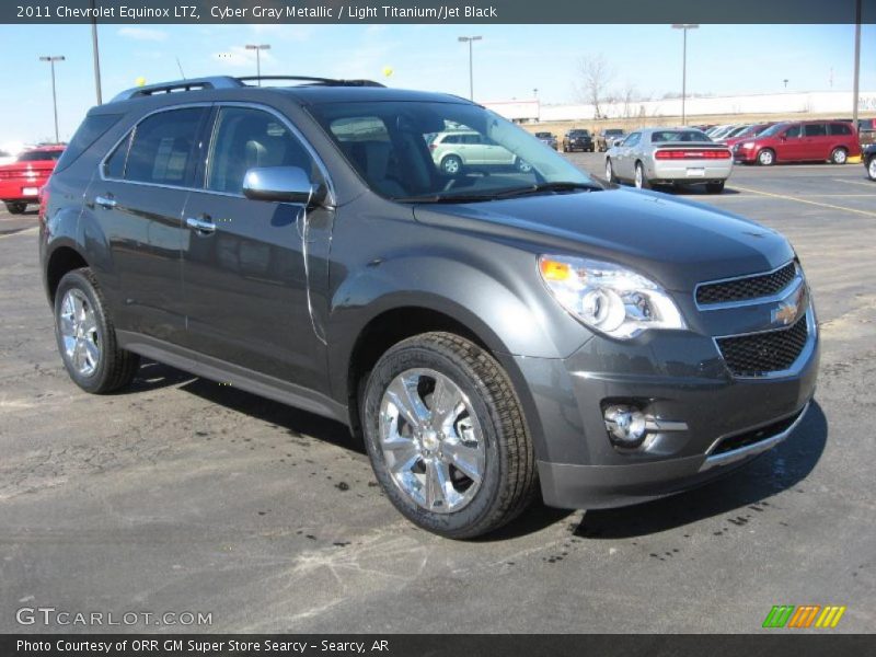 Front 3/4 View of 2011 Equinox LTZ