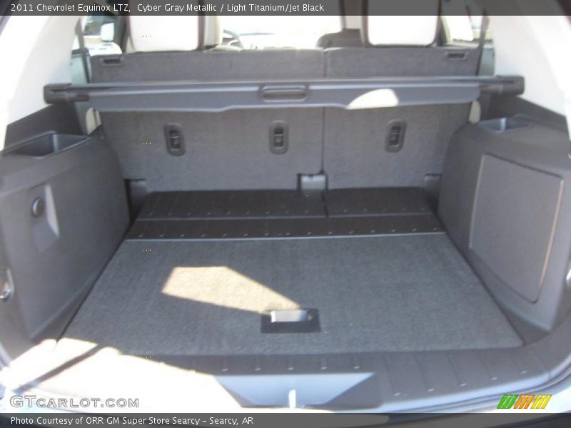  2011 Equinox LTZ Trunk