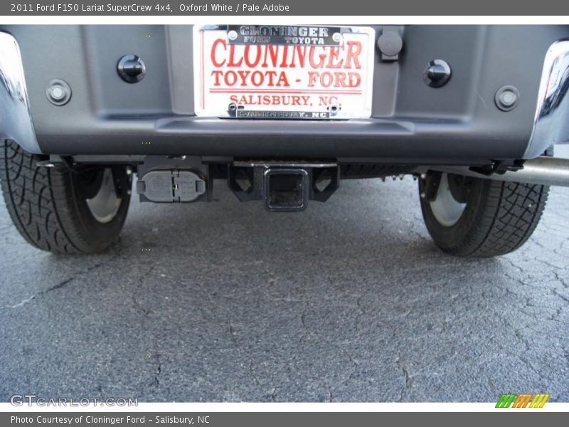 Oxford White / Pale Adobe 2011 Ford F150 Lariat SuperCrew 4x4