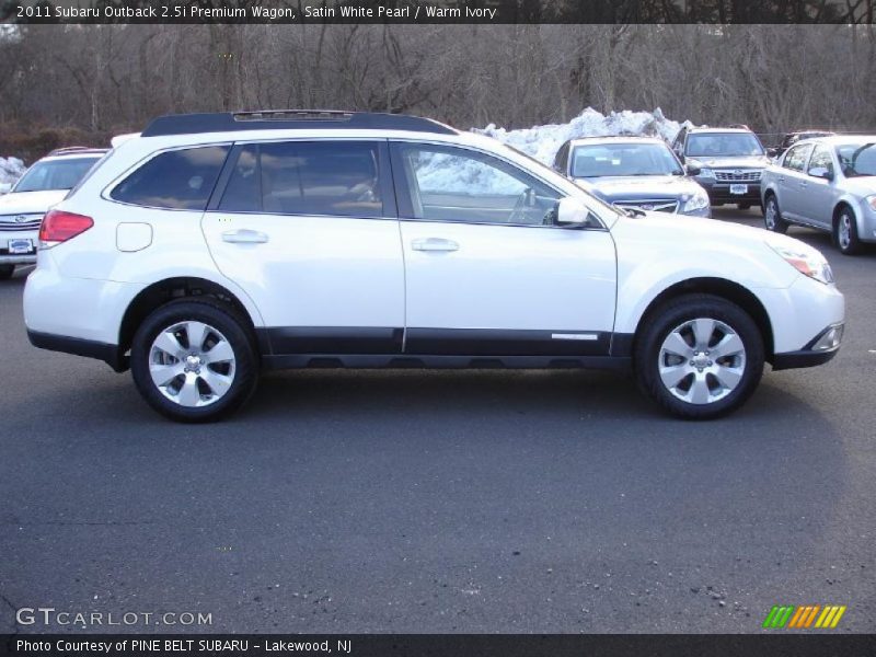 Satin White Pearl / Warm Ivory 2011 Subaru Outback 2.5i Premium Wagon