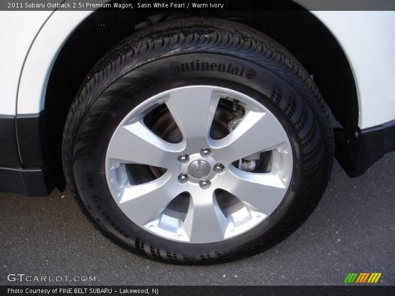 Satin White Pearl / Warm Ivory 2011 Subaru Outback 2.5i Premium Wagon