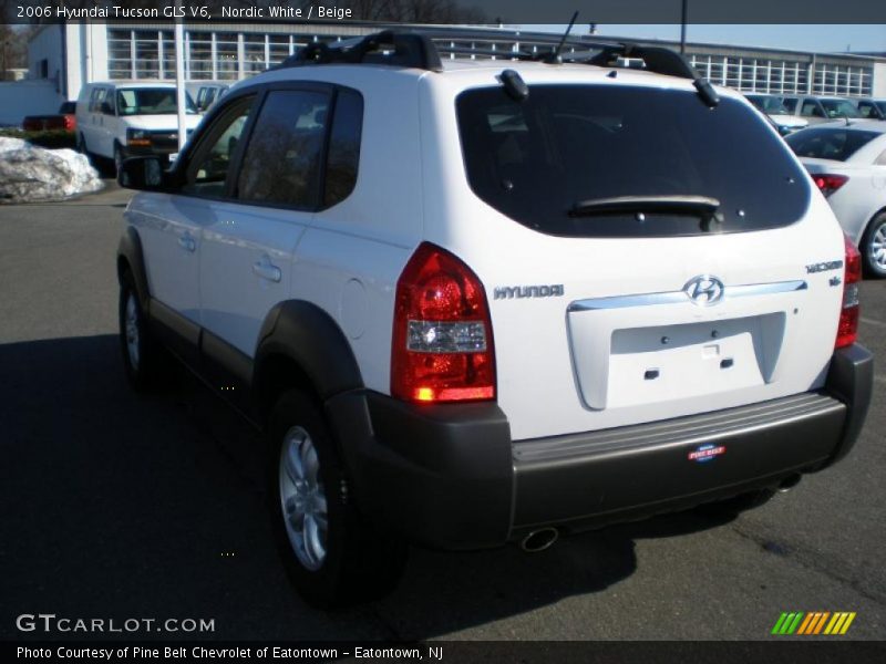 Nordic White / Beige 2006 Hyundai Tucson GLS V6