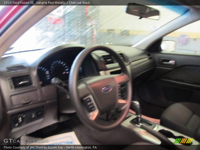 Sangria Red Metallic / Charcoal Black 2010 Ford Fusion SE
