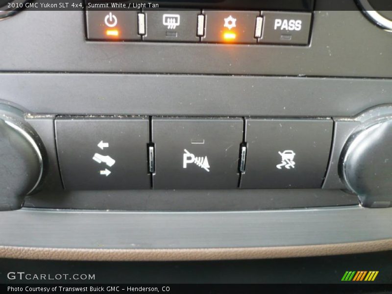 Summit White / Light Tan 2010 GMC Yukon SLT 4x4