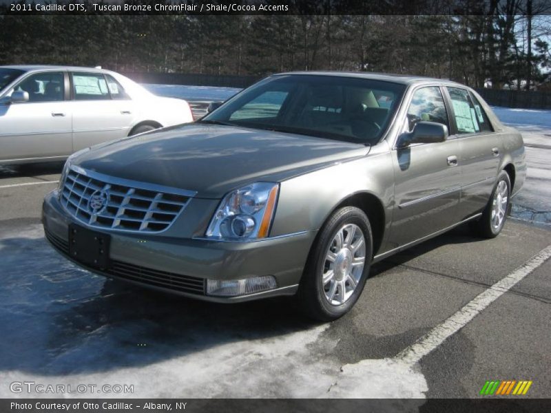 Tuscan Bronze ChromFlair / Shale/Cocoa Accents 2011 Cadillac DTS