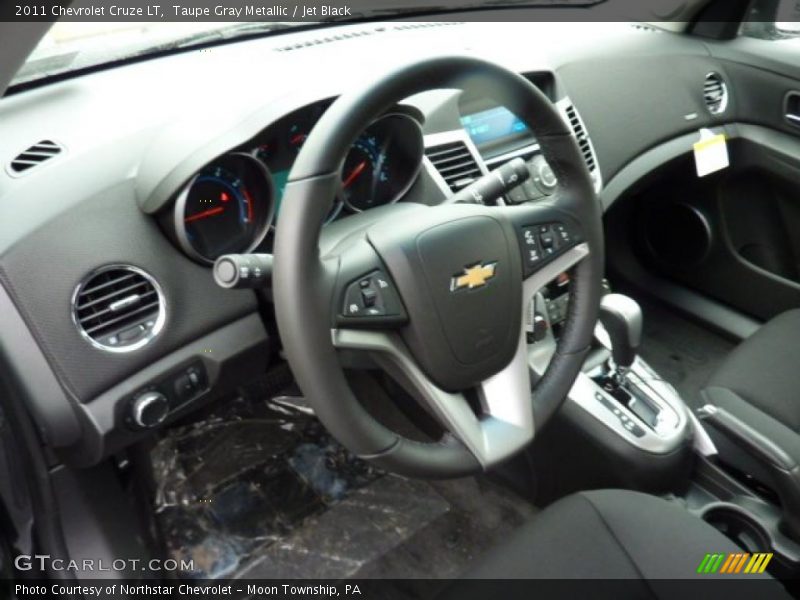 Taupe Gray Metallic / Jet Black 2011 Chevrolet Cruze LT