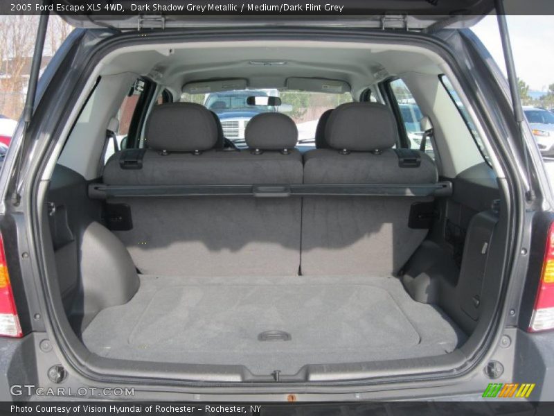 Dark Shadow Grey Metallic / Medium/Dark Flint Grey 2005 Ford Escape XLS 4WD