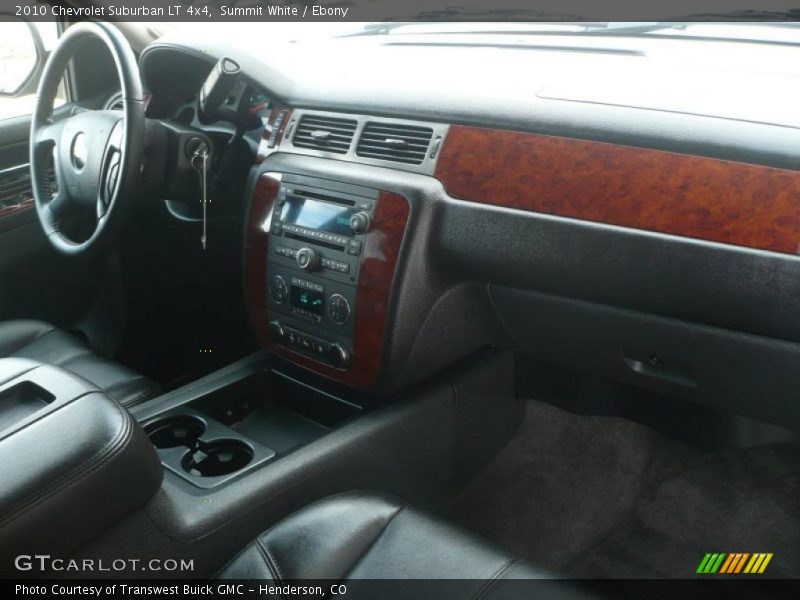 Summit White / Ebony 2010 Chevrolet Suburban LT 4x4