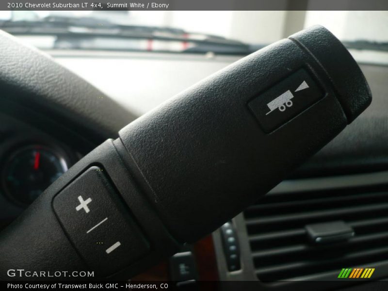 Summit White / Ebony 2010 Chevrolet Suburban LT 4x4