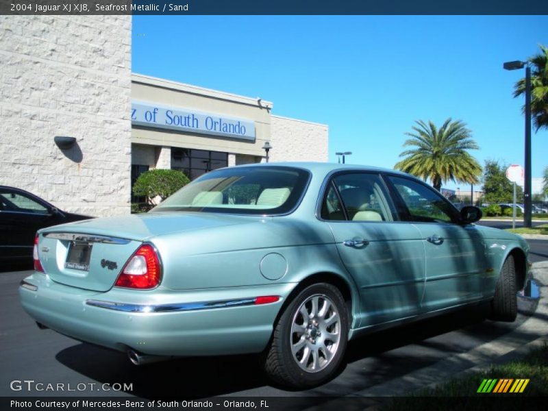 Seafrost Metallic / Sand 2004 Jaguar XJ XJ8