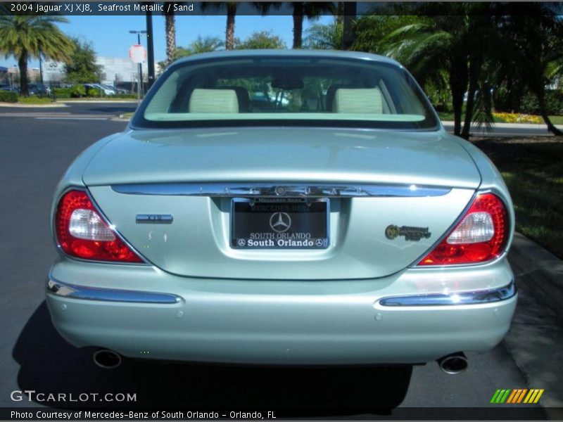 Seafrost Metallic / Sand 2004 Jaguar XJ XJ8
