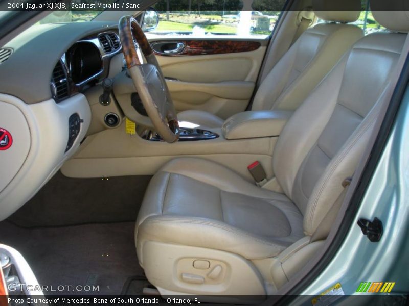  2004 XJ XJ8 Sand Interior