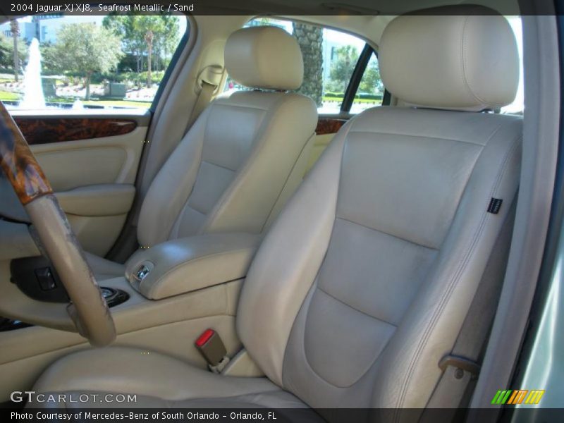  2004 XJ XJ8 Sand Interior