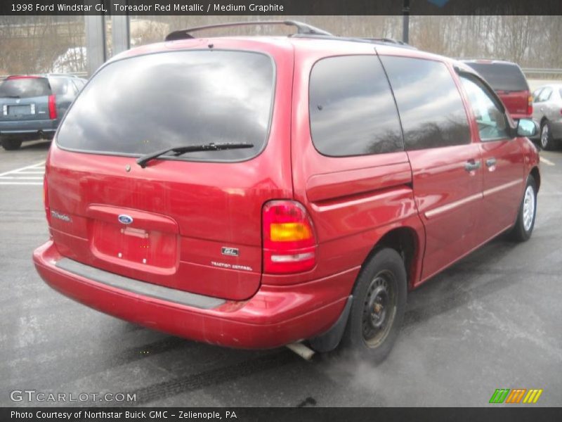 Toreador Red Metallic / Medium Graphite 1998 Ford Windstar GL