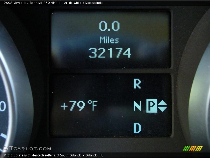 Arctic White / Macadamia 2008 Mercedes-Benz ML 350 4Matic